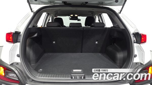 Hyundai Kona 2020, фото 26