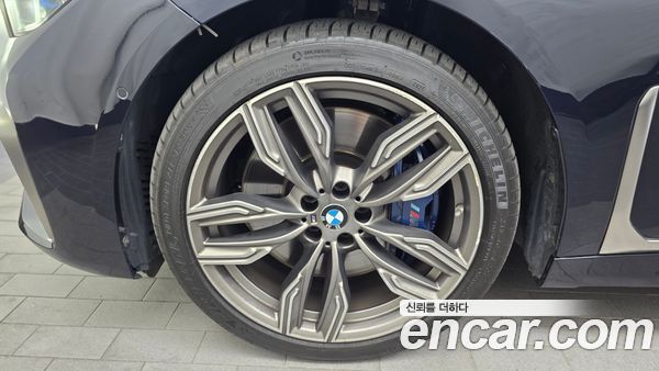 BMW 7 Series 2020, фото 5