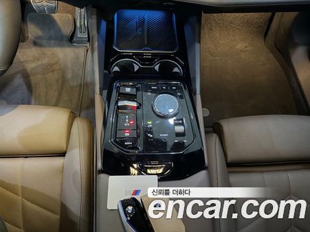 BMW 5 Series 2024, фото 14