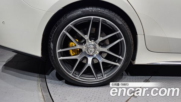 Mercedes-Benz AMG GT 2023, фото 5