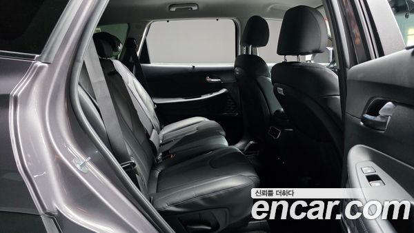 Hyundai Santa Fe 2022, фото 17