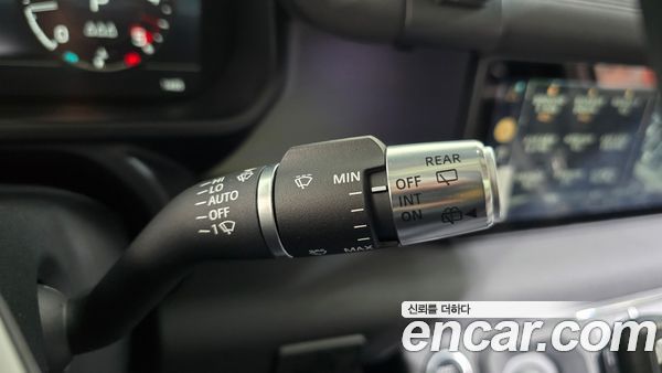 Land Rover Defender 2022, фото 29
