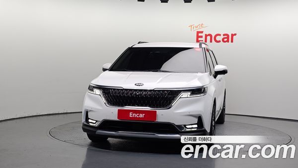 Kia Carnival 2021, фото 3
