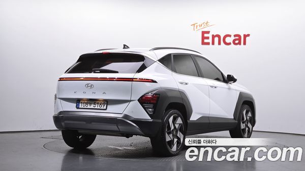 Hyundai Kona 2023, фото 2