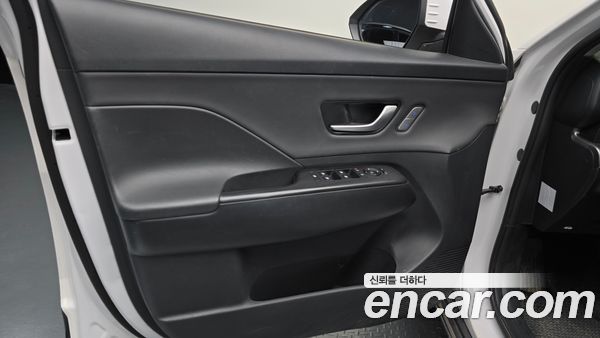 Hyundai Kona 2023, фото 14