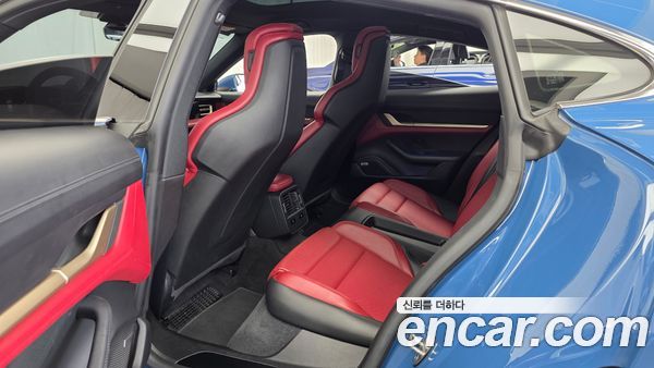 Porsche Taycan 2021, фото 16