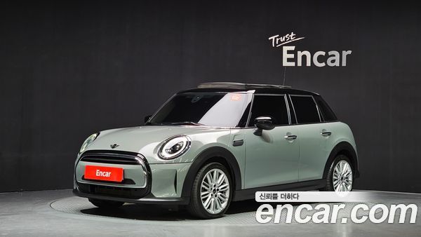 MINI 2022