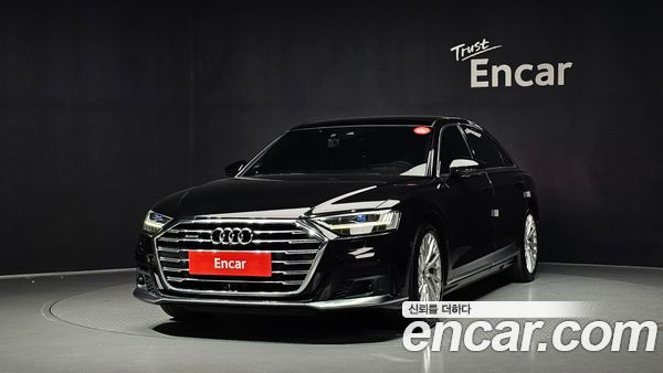 Audi A8 2021