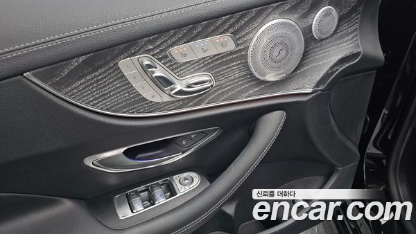 Mercedes-Benz E-Class 2021, фото 29