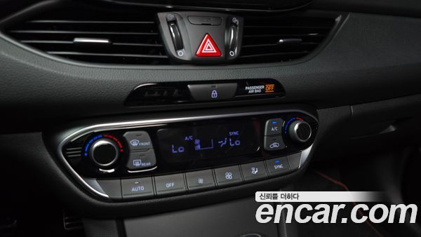 Hyundai i30 2020, фото 23