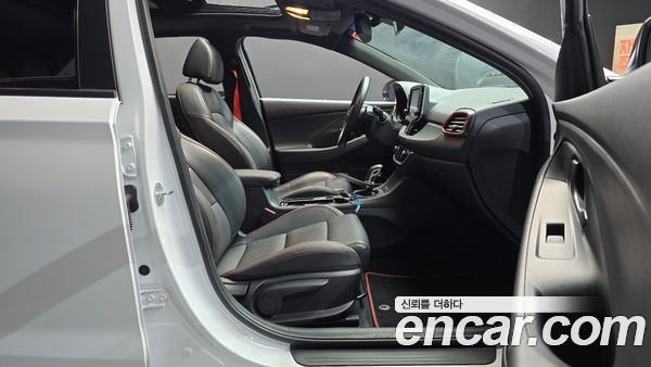 Hyundai i30 2020, фото 16