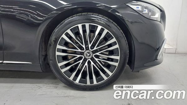 Mercedes-Benz S-Class 2023, фото 5