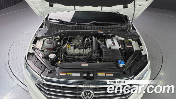 Volkswagen Jetta 2021, фото 6