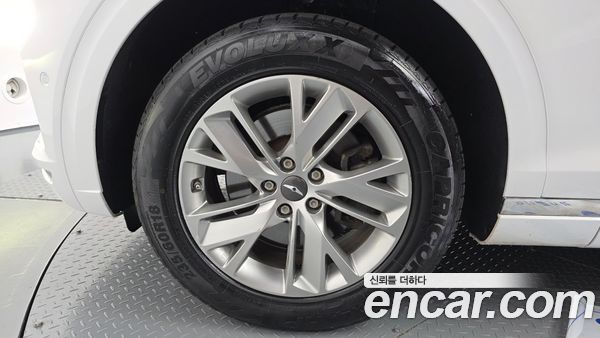 Genesis GV70 2021, фото 5