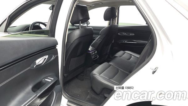 Genesis GV70 2021, фото 16