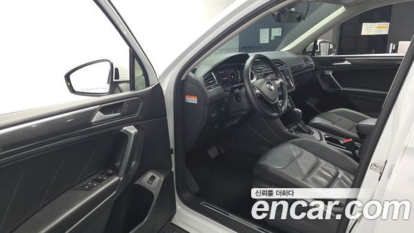 Volkswagen Tiguan 2020, фото 13