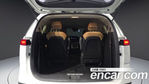 Kia Carnival 2021, фото 26