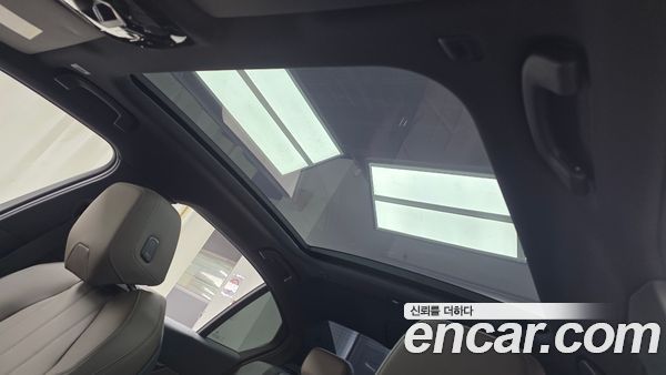 BMW 5 Series 2025, фото 23