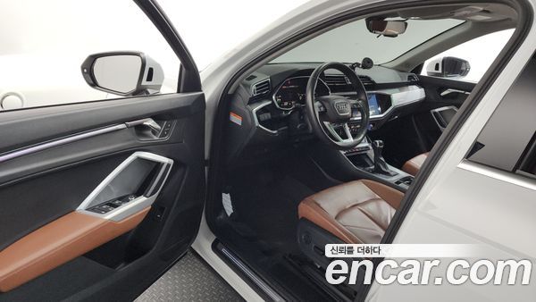 Audi Q3 2023, фото 13