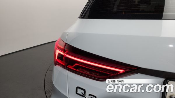 Audi Q3 2023, фото 9