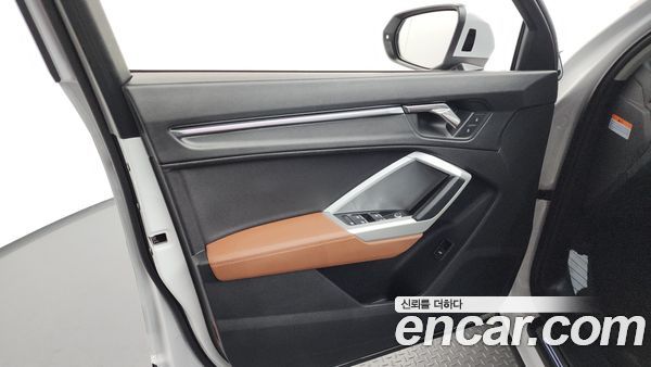 Audi Q3 2023, фото 14
