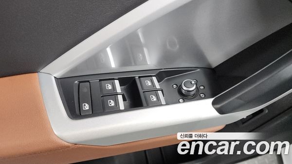 Audi Q3 2023, фото 30