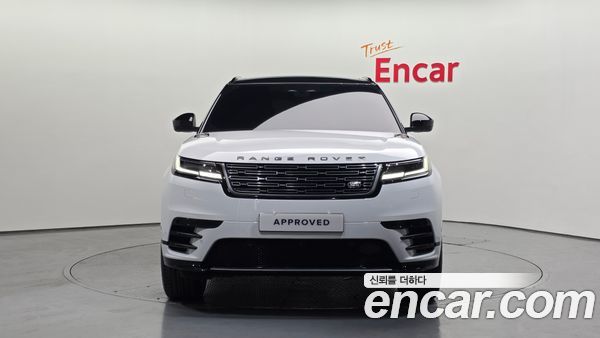 Land Rover Range Rover Velar 2026, фото 7
