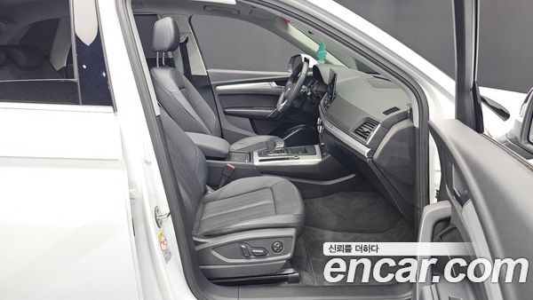 Audi Q5 2022, фото 16