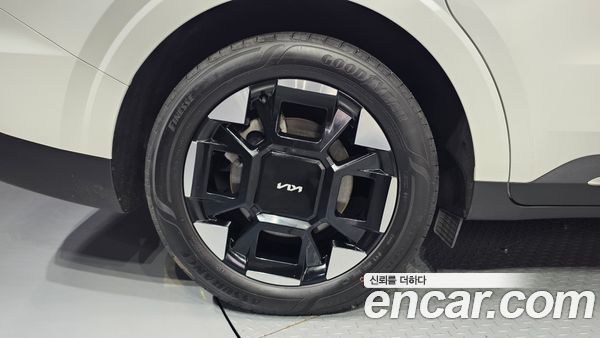 Kia Carnival 2024, фото 5