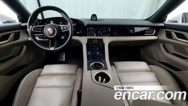 Porsche Taycan 2023, фото 7