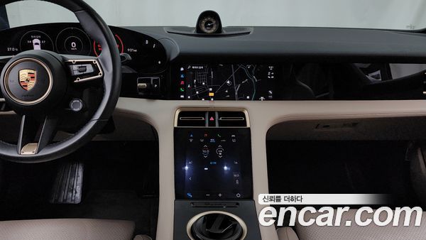 Porsche Taycan 2023, фото 14