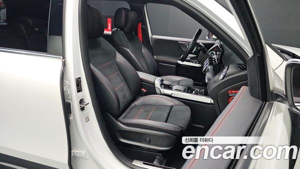 Mercedes-Benz GLB 2021, фото 18