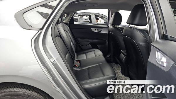 Kia K3 2022, фото 12