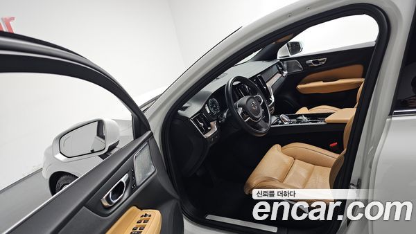 Volvo S60 2022, фото 13