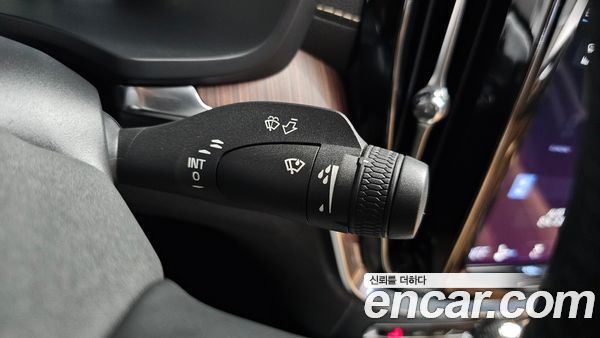 Volvo S60 2022, фото 35