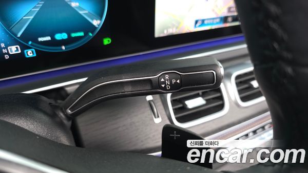 Mercedes-Benz GLE 2023, фото 9