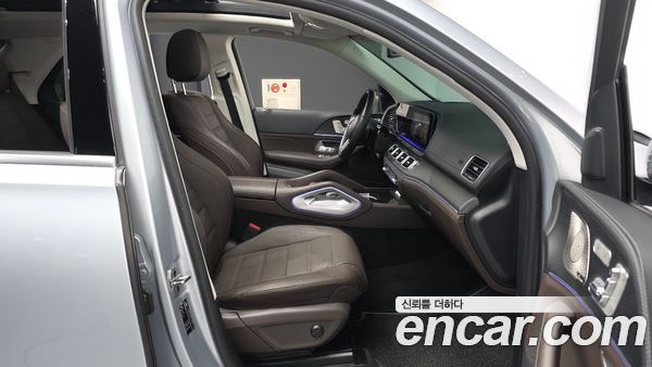 Mercedes-Benz GLE 2023, фото 11