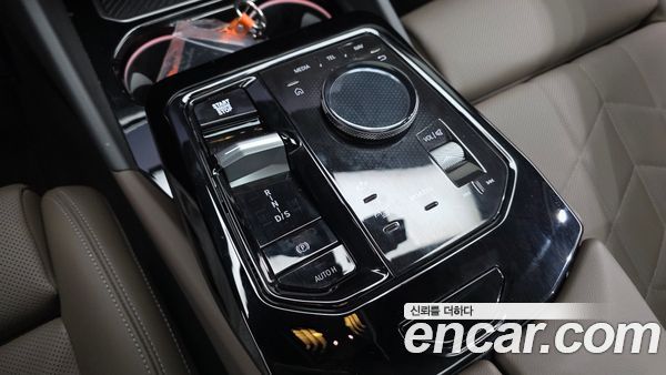 BMW 5 Series 2026, фото 12