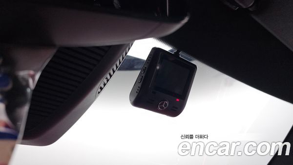 Mercedes-Benz E-Class 2025, фото 27