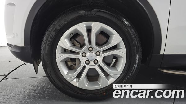 Land Rover Discovery Sport 2020, фото 4
