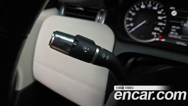 Land Rover Discovery Sport 2020, фото 29
