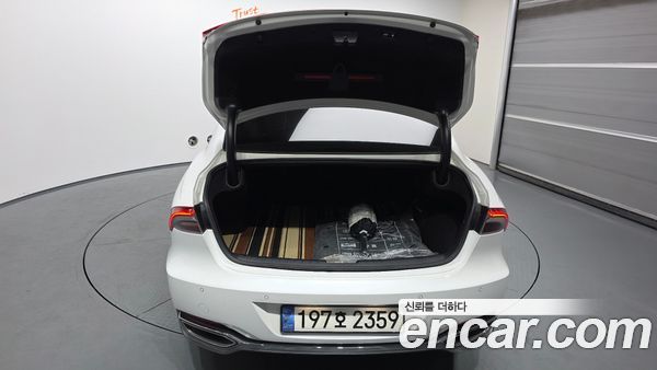 Hyundai Grandeur 2023, фото 20