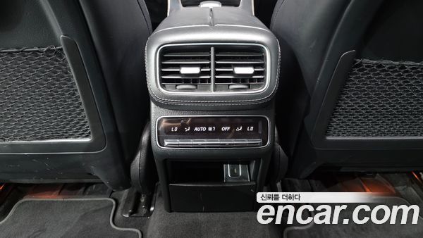 Mercedes-Benz GLE 2021, фото 35
