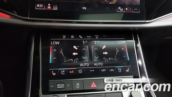 Audi Q7 2021, фото 34
