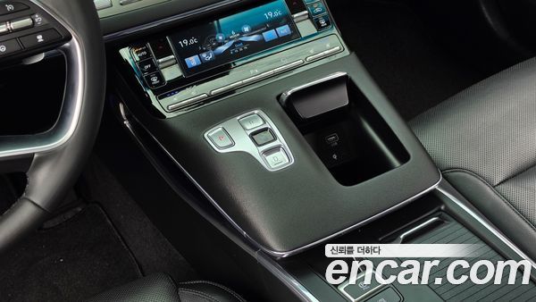 Hyundai Grandeur 2022, фото 12