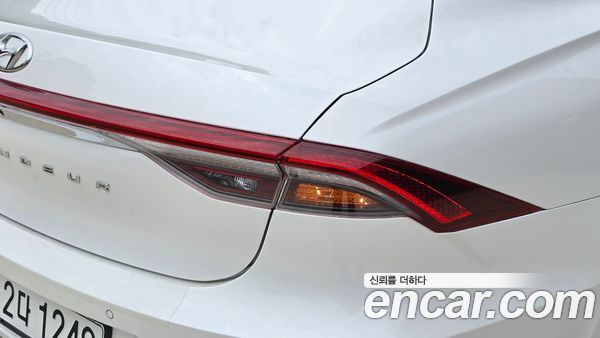 Hyundai Grandeur 2022, фото 9