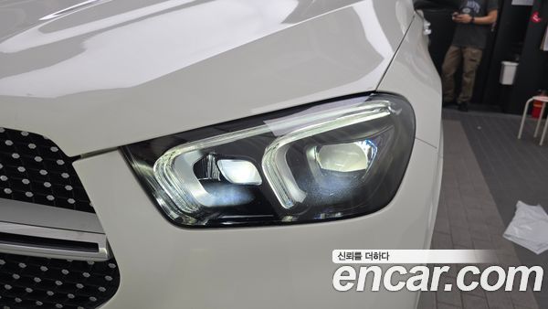 Mercedes-Benz GLE 2021, фото 8