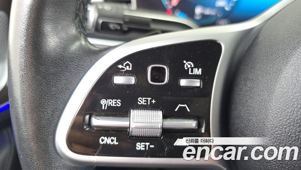 Mercedes-Benz GLE 2021, фото 34