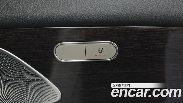 Mercedes-Benz GLE 2021, фото 36