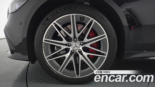 Mercedes-Benz AMG GT 2023, фото 4